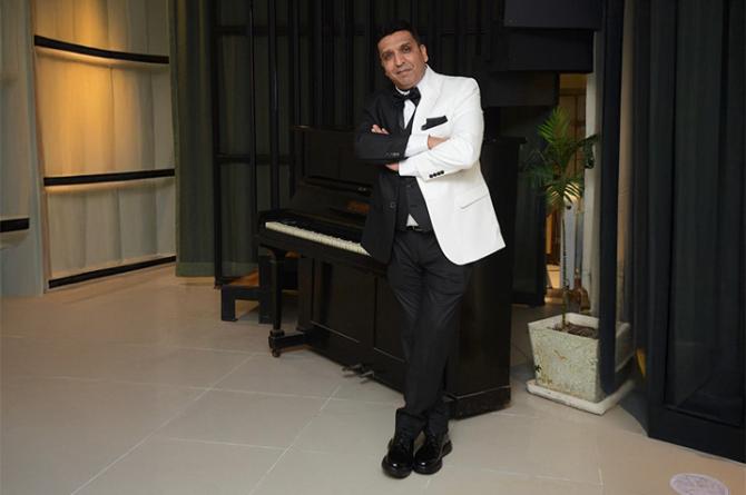 Serdar Saka’dan Müslüm Gürses ruhuyla Sezen Aksu şarkıları