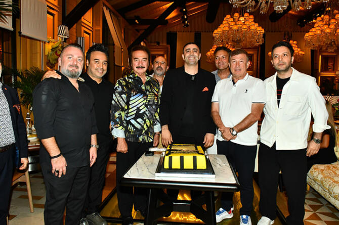 MAHSUN Restoran’ın 1. Yıl Dönümü Görkemli Bir Geceyle Kutlandı