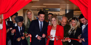 Ataşehir’de Cumhuriyet Coşkusu: “Atamızın Kıyafetleri” Sergisi Ziyarete Açıldı