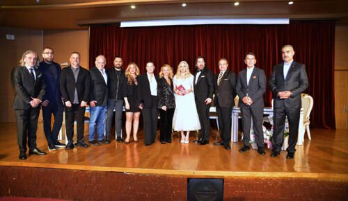 Ünlülerin Avukatı Esennur Ezgi, Ünlü İş İnsanı Emre Üçöz ile Evlendi