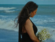 Çiğdem Turan yeni çalışması “Vuslata Beş Var” adlı şarkısını kliplendirdi