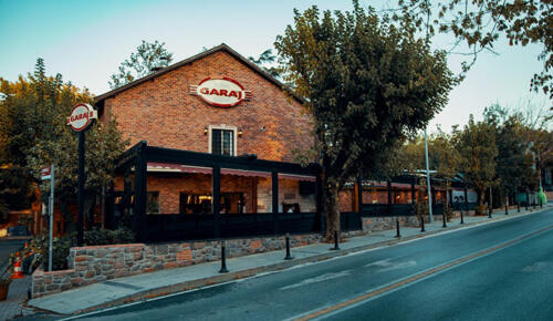 Jet Sosyetenin Vazgeçilmez Lezzet Durağı: Bursa Garaj Kebap