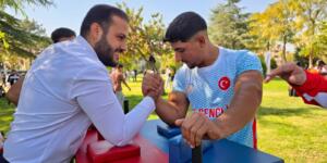 Eyyübiye’nin gururu Ercüment Bars: Küçük yaşta başladığı Bilek Güreşinde Türkiye dereceleri kazandı