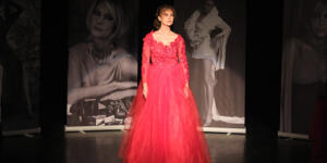 İpek Tenolcay’dan Yeni Tek Kişilik Oyun: Serendipçe