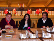 Esra Öztürk’ten özel buluşma