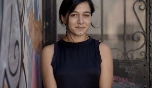 İstanbul’un Yorgun Binalarından İnsan Ruhuna Bir Yolculuk: “Geçmişten Düşenler”