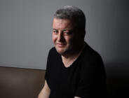 Oyuncu Abdullah Topal, performansıyla büyülüyor