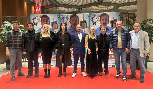 Sezonun iddialı komedi yapımı “Çamaşır Sepeti” filminin galasına yoğun ilgi