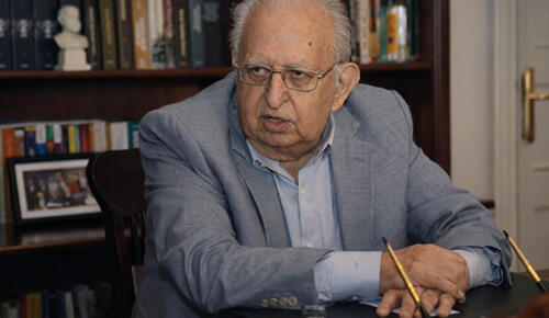 Türk Siyasetinin Acı Kaybı: Hüsamettin Cindoruk 92 Yaşında Vefat Etti